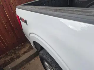 Ford F-150 2022 4x4 XLT 4p SuperCrew 6.5 ft. SB