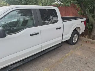 Ford F-150 2022 4x4 XLT 4p SuperCrew 6.5 ft. SB