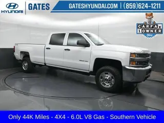 Chevrolet Silverado 2500HD 2017 4x4 Camión de Trabajo 4dr Crew Cab SB