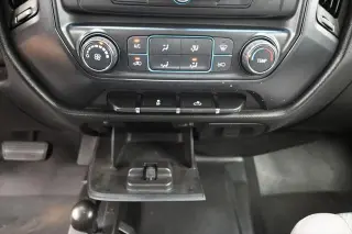 Chevrolet Silverado 2500HD 2017 4x4 Camión de Trabajo 4dr Crew Cab SB