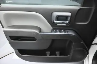 Chevrolet Silverado 2500HD 2017 4x4 Camión de Trabajo 4dr Crew Cab SB