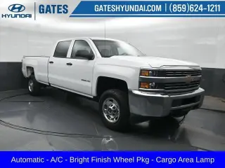Chevrolet Silverado 2500HD 2017 4x4 Camión de Trabajo 4dr Crew Cab SB