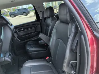 Chevrolet Traverse 2017 LT 4p SUV con 2LT