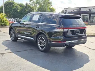 Lincoln Aviator 2024 AWD Premiere 4p SUV