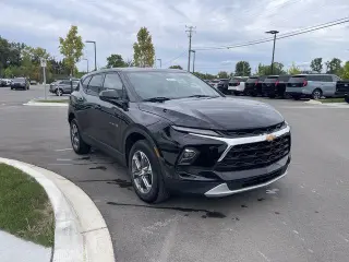 Chevrolet Blazer 2025 AWD LT 4dr SUV con 2LT
