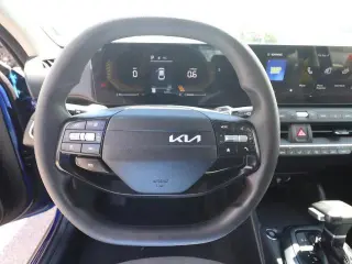 Kia K4 2025 LXS 4dr Sedan