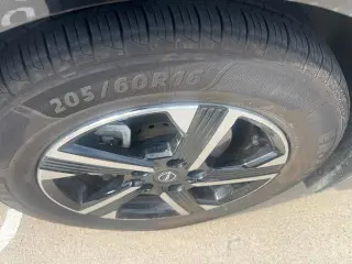 Nissan Sentra 2025 SV 4dr Sedan