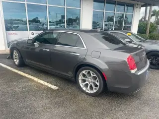 Chrysler 300 2018 C 4dr Sedan