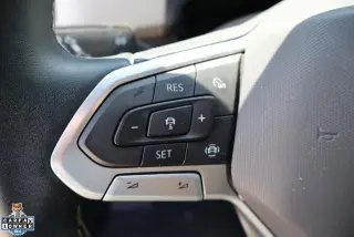 Volkswagen Atlas Cross Sport 2023 V6 SE 4dr SUV con Tecnología