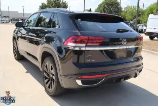 Volkswagen Atlas Cross Sport 2023 V6 SE 4dr SUV con Tecnología