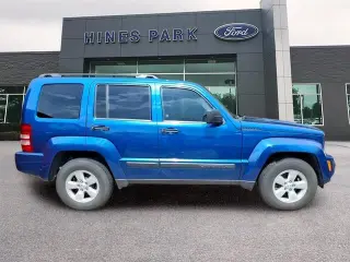 Jeep Liberty 2009 4x4 Sport 4p SUV