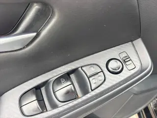 Nissan Sentra 2025 SV 4p Sedana