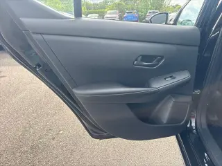 Nissan Sentra 2025 SV 4p Sedana