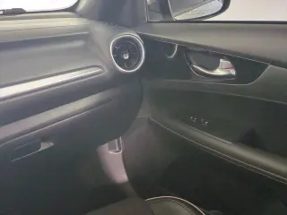Kia Forte 2023 GT-Line sedán de 4 puertas