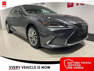 Sedán Lexus ES 350 Ultra Luxury de 4 puertas y 2020