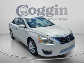 Nissan Altima 2014 2.5 S sedán de 4 puertas