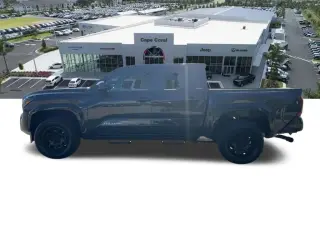 Toyota Tacoma 2025 4x2 SR5 4p Cab Doble 5.0 ft SB