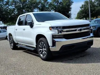 Chevrolet Silverado 1500 2021 4x4 LT Cabina Doble de 4 puertas SB de 5.8 pies con 1LT