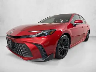 Toyota Camry 2025 SE Sedán 4 puertas