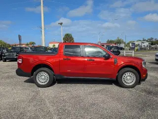 Ford Maverick 2024 AWD XL 4 puertas SuperCrew caja corta de 4.5 pies