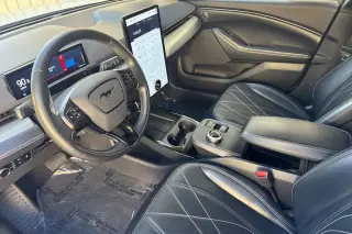 Ford Mustang Mach-E 2023 Tracción en todas las ruedas California Route 1 4p SUV