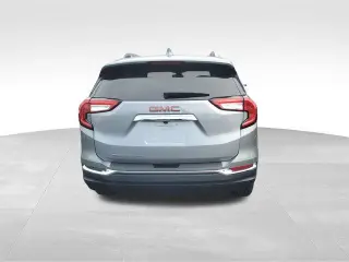 GMC Terrain 2024 SLT 4dr SUV