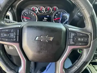 Chevrolet Silverado 1500 2021 4x4 LT Trail Boss 4dr Crew Cab 5.8 ft. SB