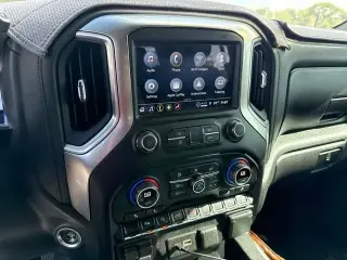 Chevrolet Silverado 1500 2021 4x4 LT Trail Boss 4dr Crew Cab 5.8 ft. SB