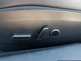 Tesla Model 3 2023 Sedán 4p.