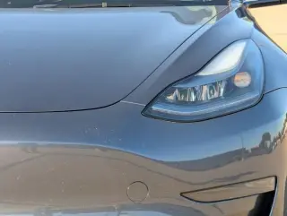 Tesla Model 3 2023 Sedán 4p.