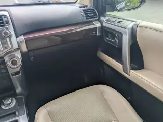 Toyota 4Runner 2018 AWD Limited SUV de 4 puertas