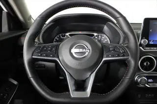 Nissan Sentra 2025 SR 4p Sedán