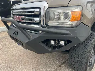 GMC Canyon 2016 4x4 SLT 4dr Crew Cab 5 ft. SB