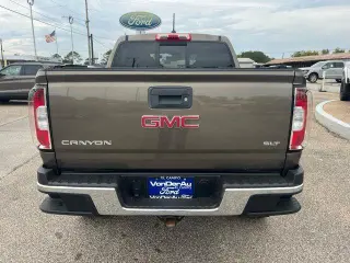 GMC Canyon 2016 4x4 SLT 4dr Crew Cab 5 ft. SB