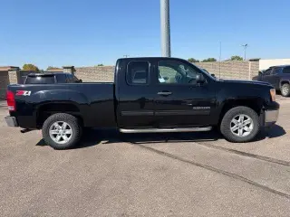 GMC Sierra 1500 2011 4x4 SLE 4dr Extended Cab 6.5 ft. SB