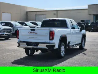 GMC Sierra 2500HD 2022 4x4 SLE 4dr Cabina Doble