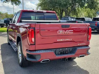 GMC Sierra 1500 2019 4x2 Denali 4 puertas Crew Cab Caja Corta 5.8 pies