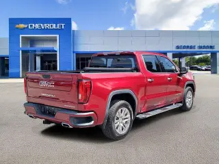GMC Sierra 1500 2019 4x2 Denali 4 puertas Crew Cab Caja Corta 5.8 pies