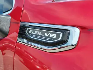 GMC Sierra 1500 2019 4x2 Denali 4 puertas Crew Cab Caja Corta 5.8 pies