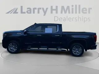 GMC Sierra 1500 2022 4x4 Denali 4p Crew Cab 5.8 ft. CB