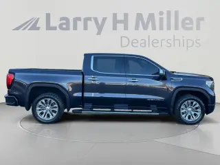 GMC Sierra 1500 2022 4x4 Denali 4p Crew Cab 5.8 ft. CB