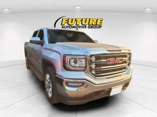 GMC Sierra 1500 2017 4x2 SLT 4dr Cabina de tripulación 5.8 ft. CB