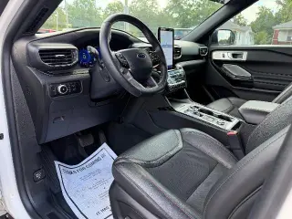 Ford Explorer 2023 AWD ST 4dr SUV