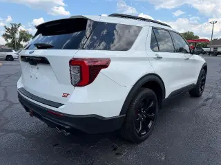 Ford Explorer 2023 AWD ST 4dr SUV