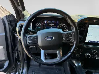 Ford F-150 2021 4x4 XLT 4p SuperCrew 5.5 ft. SB