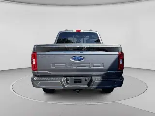 Ford F-150 2021 4x4 XLT 4p SuperCrew 5.5 ft. SB