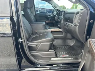 Chevrolet Silverado 1500 2020 4x4 RST 4 puertas Cabina Doble Caja Corta de 6.6 pies