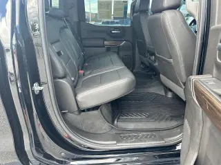 Chevrolet Silverado 1500 2020 4x4 RST 4 puertas Cabina Doble Caja Corta de 6.6 pies