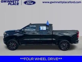 Chevrolet Silverado 1500 2020 4x4 RST 4 puertas Cabina Doble Caja Corta de 6.6 pies
