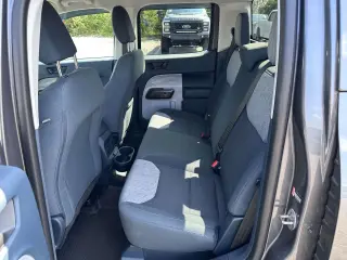 Ford Maverick 2026 con tracción en las cuatro ruedas (AWD), versión XLT, 4 puertas, SuperCrew, caja de carga de 4,5 pies